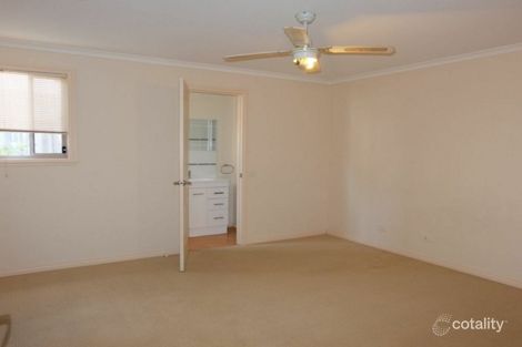 Property photo of 2/1 Worcester Road Lakes Entrance VIC 3909