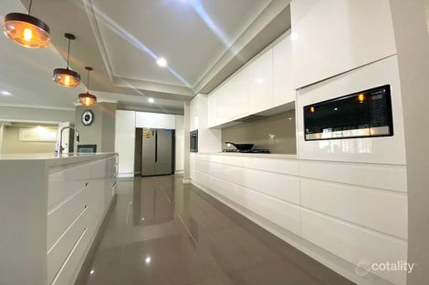 Property photo of 2 Asimus Circuit Elderslie NSW 2570