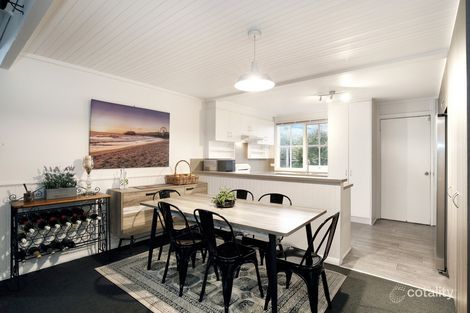 Property photo of 2/12 Beatty Parade Mornington VIC 3931