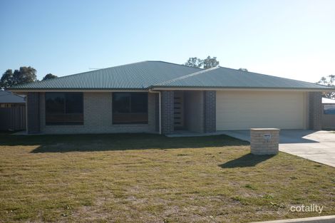 Property photo of 28 Sommerfeld Crescent Chinchilla QLD 4413