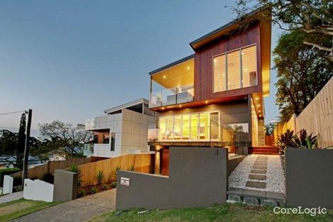 16 Churchward St, Greenslopes, QLD 4120