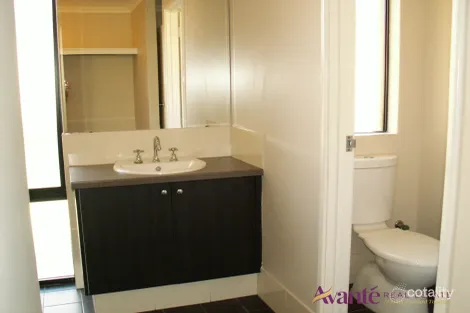 Property photo of 42 Botany Parade Hammond Park WA 6164