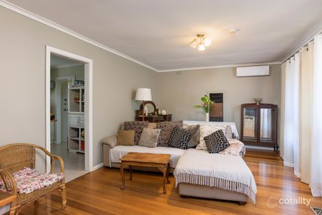 Property photo of 33 Irvine Street Mount Evelyn VIC 3796