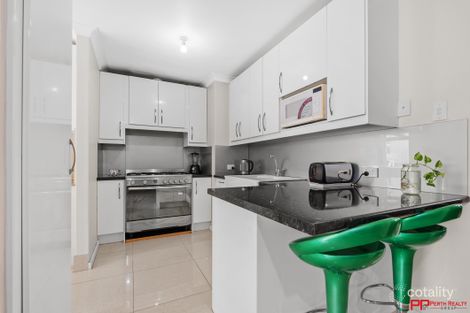 Property photo of 2/104 Broadway Bassendean WA 6054