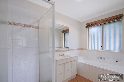 Property photo of 18 Oxford Place Fitzgibbon QLD 4018