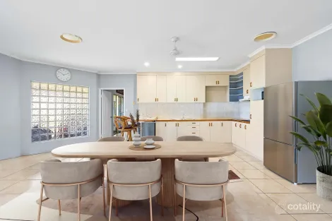 Property photo of 16 Ocean View Crescent Freshwater Point QLD 4737