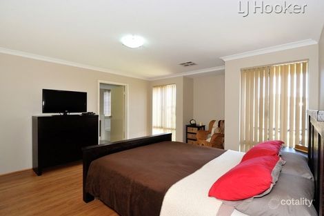 Property photo of 12 Buttermere Approach Waikiki WA 6169