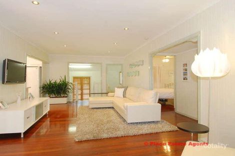 Property photo of 4 Howard Street Grange QLD 4051