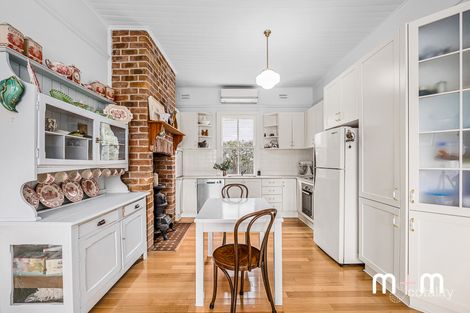 36 Sea Foam Ave, Thirroul, NSW 2515