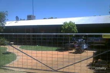 103 Woodley Farm Dr, Northam, WA 6401