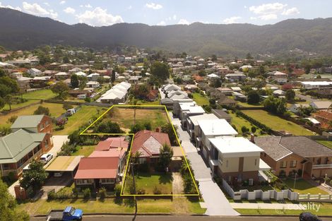 14 Russell St, Balgownie, NSW 2519