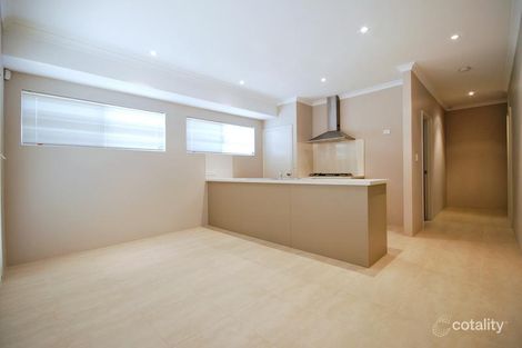 Property photo of 3/21 Oriole Way Tapping WA 6065