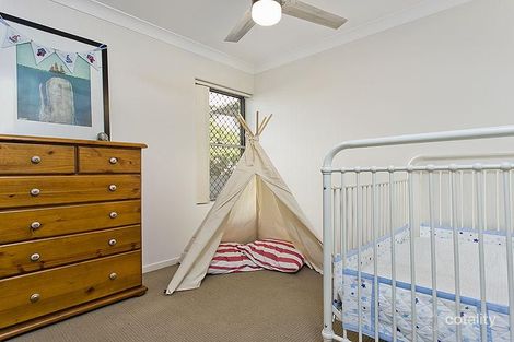 Property photo of 2/57 Lamont Road Wilston QLD 4051