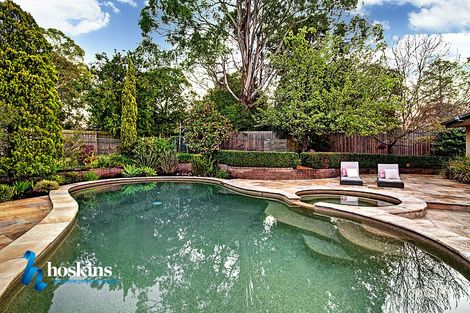 Property photo of 96-98 Arundel Road Park Orchards VIC 3114