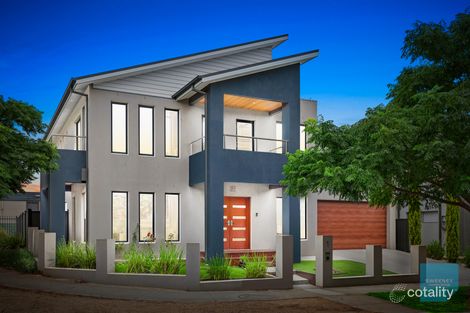 Property photo of 1 Creekview Place Caroline Springs VIC 3023