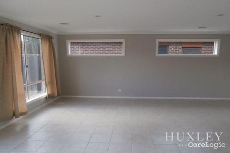 Property photo of 71 Kinglake Crescent Craigieburn VIC 3064