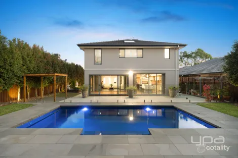 Property photo of 28 North Shore Drive Point Cook VIC 3030