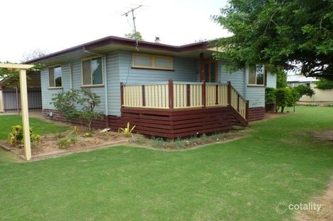 17 Anne St, St George, QLD 4487