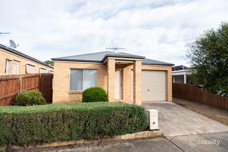 33 Redwood Dr, Cowes, VIC 3922