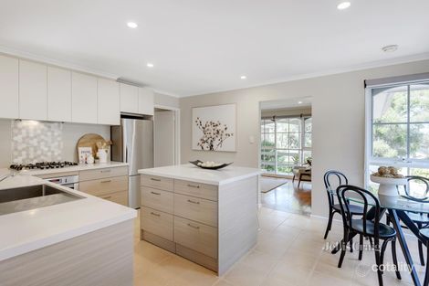 Property photo of 47 Pinehills Drive Greensborough VIC 3088