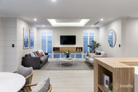 4b Gould Pl, Booragoon, WA 6154