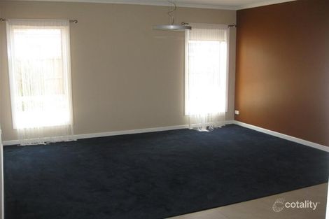 Property photo of 17 Syon Court Burnside Heights VIC 3023