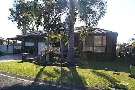 5 Barbara Cl, Yamba, NSW 2464