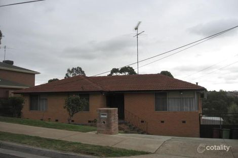 96 Clarke Dr, Gladstone Park, VIC 3043