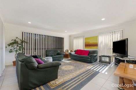 Property photo of 18 Gentian Drive Arundel QLD 4214