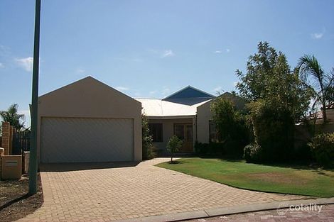 Property photo of 11 Redondo Court Iluka WA 6028