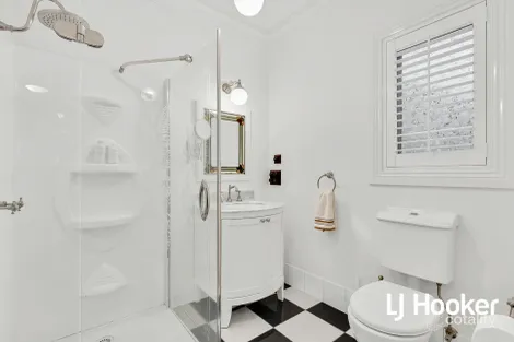 Property photo of 13 Echidna Court Kilmore VIC 3764