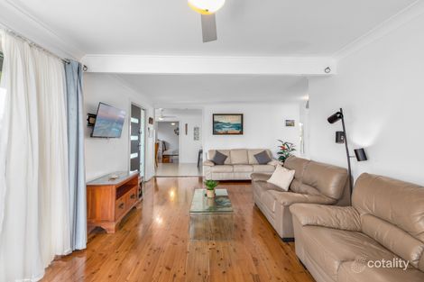 Property photo of 19 The Lake Circuit Culburra Beach NSW 2540