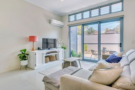 Property photo of 1/36 Weston Street Coorparoo QLD 4151