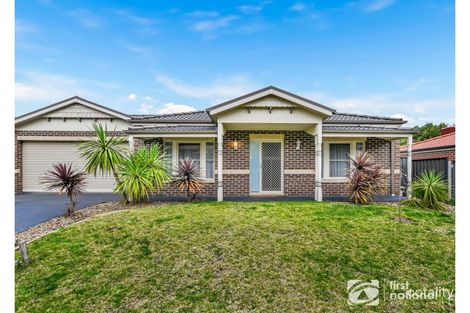 23 Carey Cres, Pakenham, VIC 3810