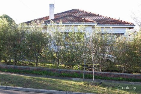 13 Tower Hill Rd, Glen Iris, VIC 3146