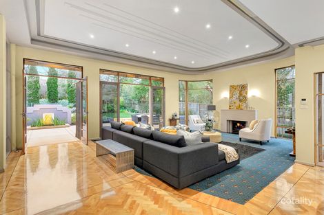Property photo of 271 The Boulevard Ivanhoe East VIC 3079