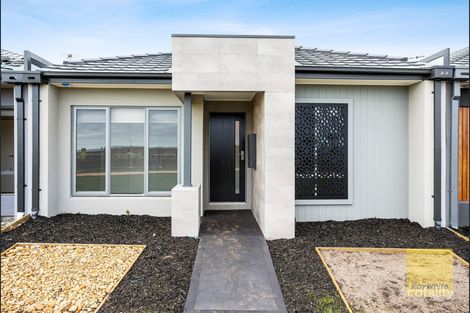 9 Holborn Path, Wyndham Vale, VIC 3024