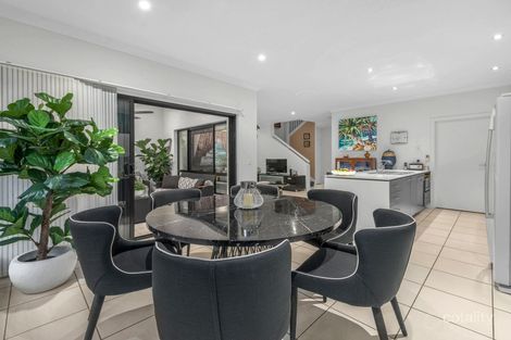 Property photo of 104/16 Surbiton Court Carindale QLD 4152