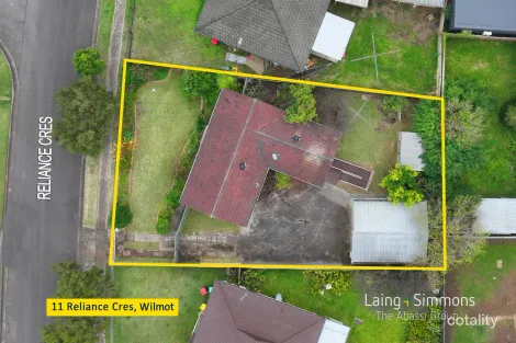 Property photo of 11 Reliance Crescent Willmot NSW 2770