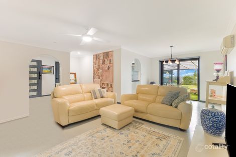 Property photo of 2 Oakland Parade Banora Point NSW 2486