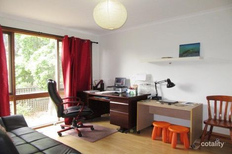 Property photo of 19 Tanderra Crescent Wantirna VIC 3152