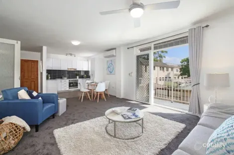 Property photo of 1/2 Duke Street Point Frederick NSW 2250