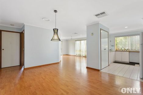 Property photo of 21 Broome Crescent Cranbourne North VIC 3977