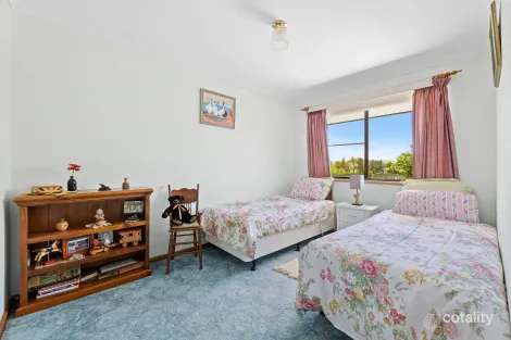 Property photo of 20 North Head Drive Moruya NSW 2537