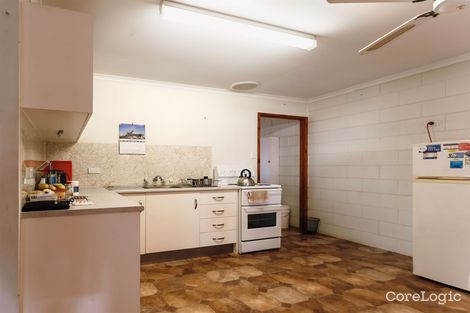 Property photo of 1/5 Chippindall Court Avenell Heights QLD 4670