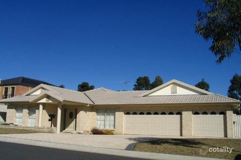 Property photo of 7 Pimelia Court Voyager Point NSW 2172