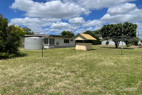 Property photo of 11 Braeside Road Emerald QLD 4720