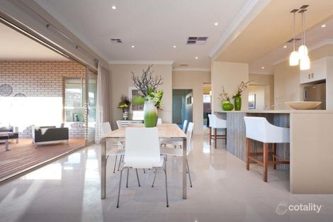 Property photo of 2 The Boulevard Parafield Gardens SA 5107