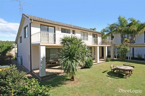 Property photo of 15 Marjorie Crescent Batehaven NSW 2536