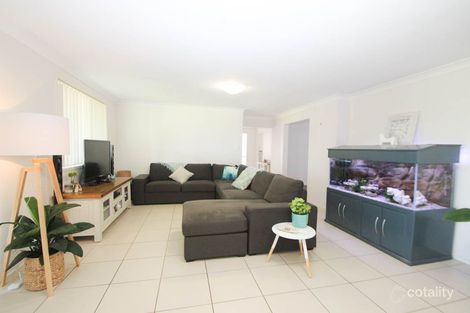 Property photo of 6 Burnett Close Hunterview NSW 2330